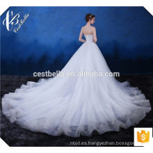 El último diseño magnífico de lujo blanco encaje de tela Appliqued vestido de novia sin tirantes Alibaba Sweetheart hermoso vestido de novia